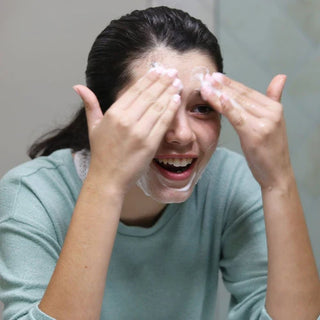 Why Kids and Tweens Need to Use Face Wash